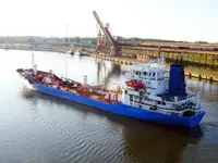 Oil/Chemical tanker विक्रीसाठी