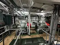 ट्रॉलर विक्रीसाठी
