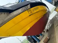 क्रू बोट विक्रीसाठी