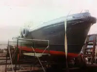 पायलट बोट विक्रीसाठी
