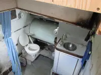 टोबोट विक्रीसाठी