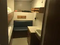 फेरी जहाज विक्रीसाठी