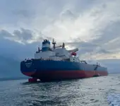 Oil/Chemical tanker विक्रीसाठी
