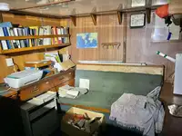 ट्रॉलर विक्रीसाठी