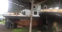 टगबोट विक्रीसाठी
