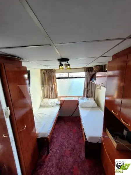 क्रूझ जहाज विक्रीसाठी