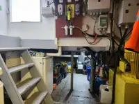 वर्क बोटी विक्रीसाठी