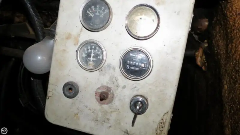ट्रॉलर विक्रीसाठी