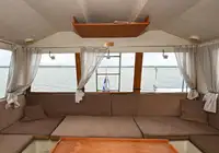 कॅटामारन विक्रीसाठी