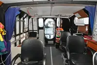बचाव जहाज विक्रीसाठी