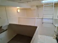 लाँगलाइनर विक्रीसाठी