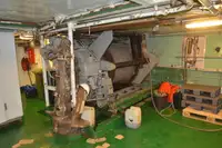 कंटेनर जहाज विक्रीसाठी