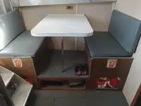क्रू बोट विक्रीसाठी