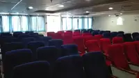 रो-रो जहाज विक्रीसाठी