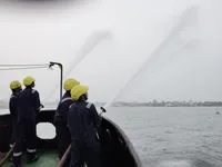 टगबोट विक्रीसाठी