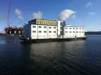 Floating hotel विक्रीसाठी