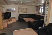 टोबोट विक्रीसाठी
