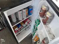 पॉन्टून विक्रीसाठी
