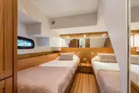 ट्रॉलर विक्रीसाठी