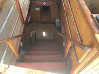 फेरी जहाज विक्रीसाठी