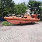 लाईफबोट विक्रीसाठी