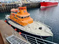 लाईफबोट विक्रीसाठी