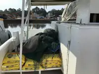 ट्रॉलर विक्रीसाठी