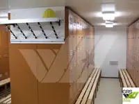 कंटेनर जहाज विक्रीसाठी
