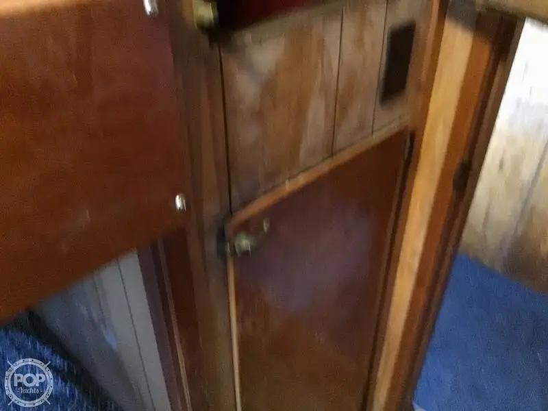 ट्रॉलर विक्रीसाठी