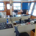 रोपाॅक्स जहाज विक्रीसाठी