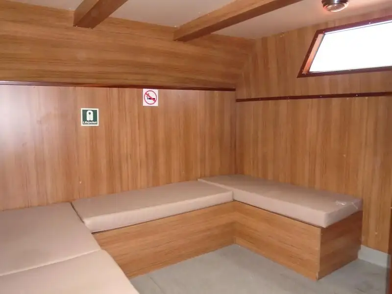 टोबोट विक्रीसाठी