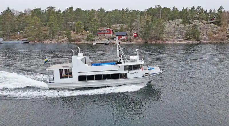 मोटार जहाज विक्रीसाठी