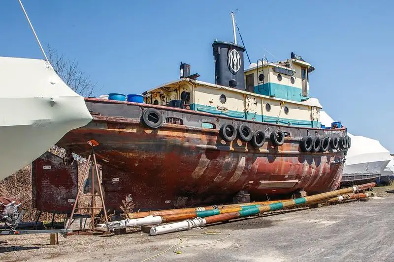 टोबोट विक्रीसाठी