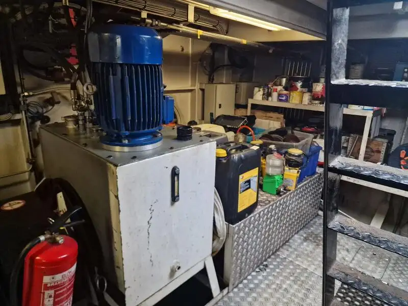 टोबोट विक्रीसाठी