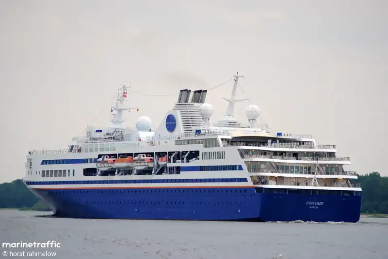 मोटार जहाज विक्रीसाठी