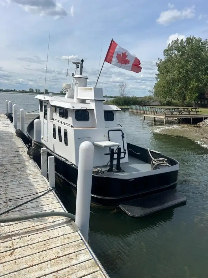 टोबोट विक्रीसाठी