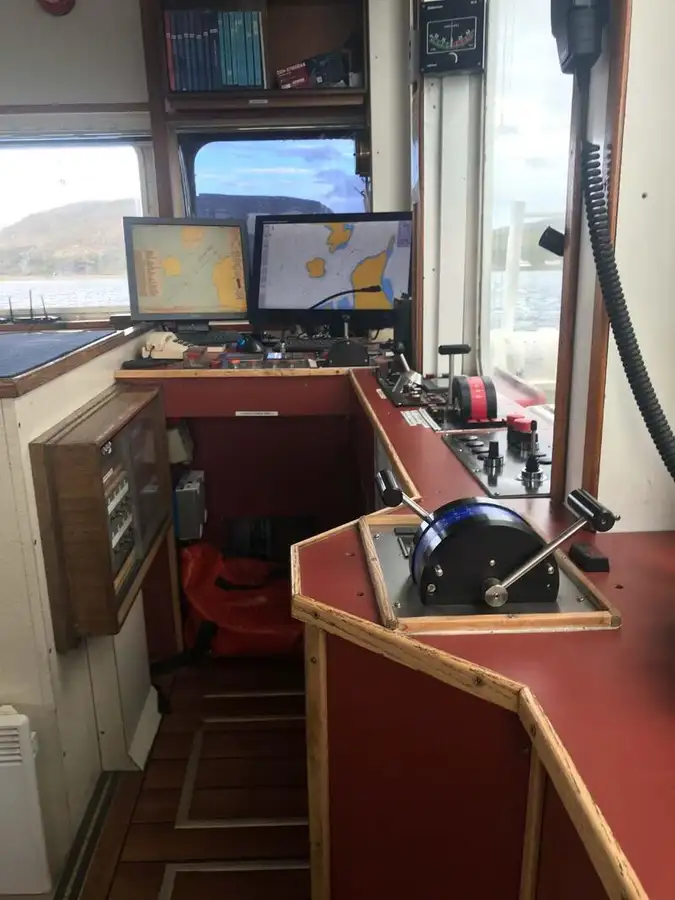 टोबोट विक्रीसाठी