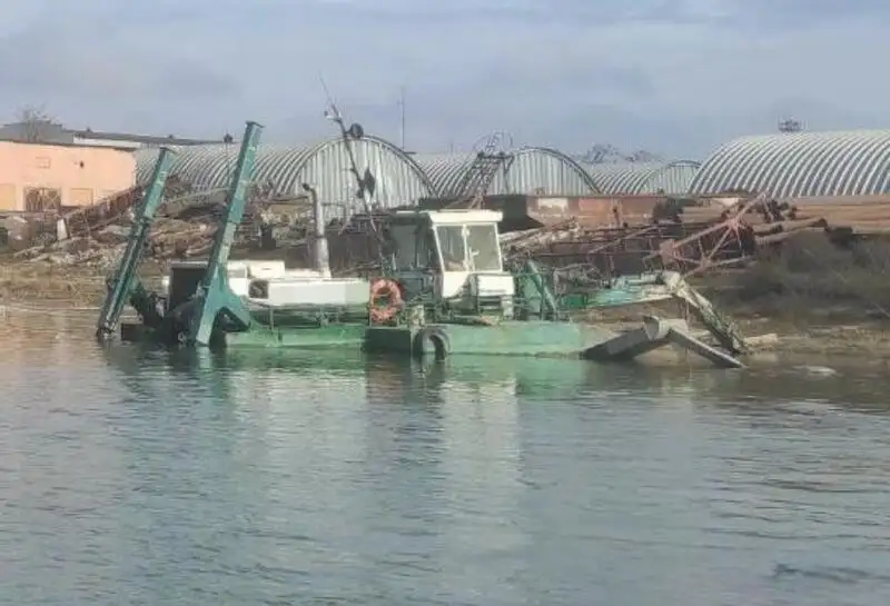 ड्रेजर विक्रीसाठी