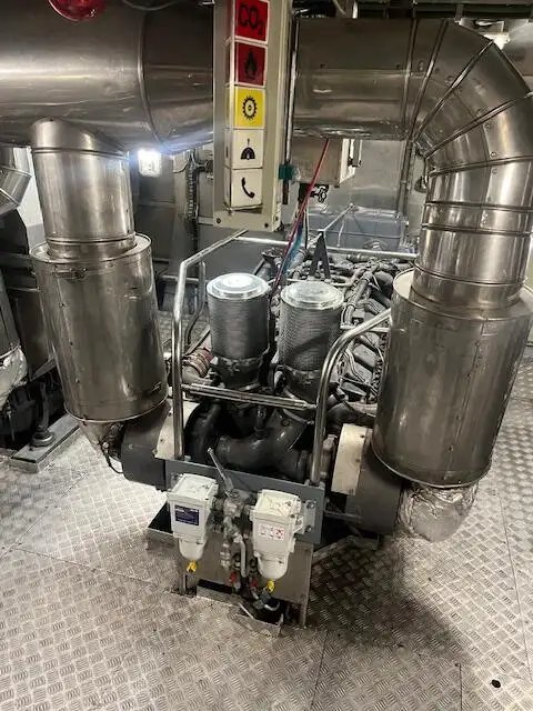 सर्वेक्षण जहाज विक्रीसाठी