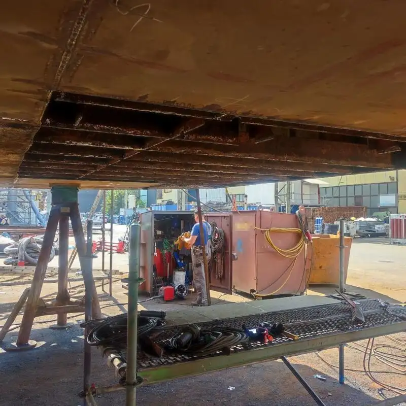 बार्ज विक्रीसाठी