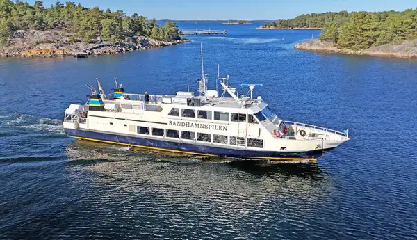 Motor vessel for sale