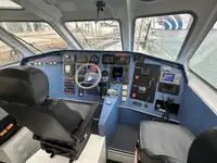 पायलट बोट विक्रीसाठी