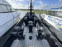 कडक फुगण्यायोग्य बोट विक्रीसाठी