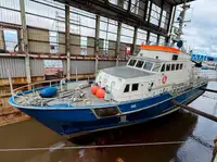 पेट्रोलिंग बोट विक्रीसाठी