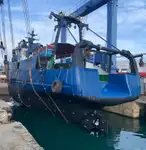 मासेमारी ट्रॉलर विक्रीसाठी