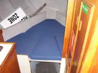 कामाच्या नौका विक्रीसाठी