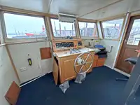 मोटार जहाज विक्रीसाठी