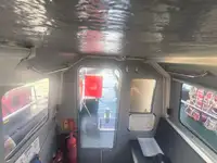 पायलट बोट विक्रीसाठी