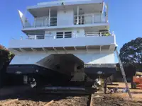 मोटार जहाज विक्रीसाठी