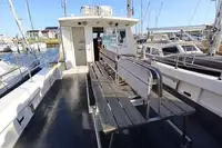 पेट्रोलिंग बोट विक्रीसाठी